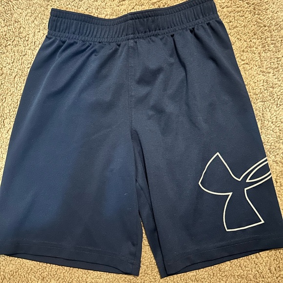 Under Armour Men's Dark Blue Athletic Shorts - Picture 1 of 2